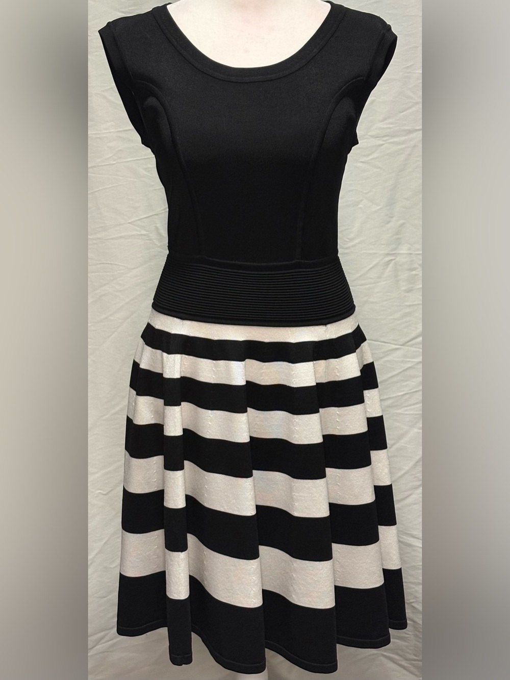 Milly Stretch Doubleweave Drop-Waist Pleated Skirt Dress Black White S